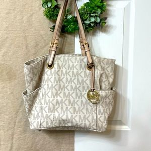 Michael Kors shoulder purse